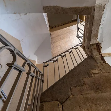 Cosy 6 Personnes - Parking Gratuit - Centre Historique * 디종