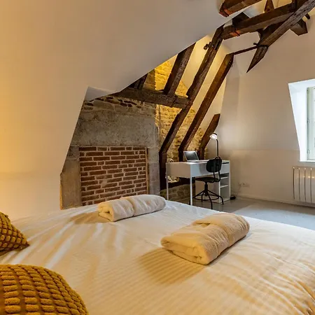 Cosy 6 Personnes - Parking Gratuit - Centre Historique 아파트