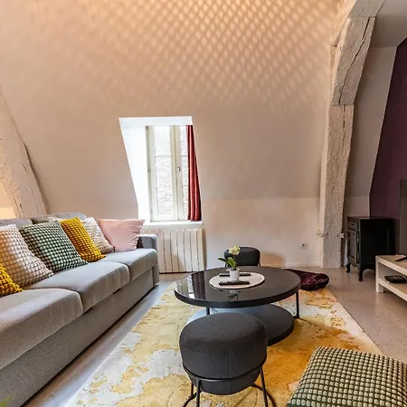 Cosy 6 Personnes - Centre Historique - Parking Gratuit * Dijon