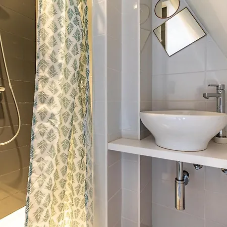 Cosy 6 Personnes - Parking Gratuit - Centre Historique 디종