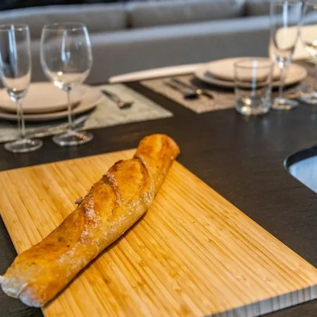 Cosy 6 Personnes - Parking Gratuit - Centre Historique Apartment *