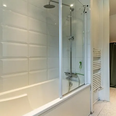 Cosy 6 Personnes - Parking Gratuit - Centre Historique 아파트