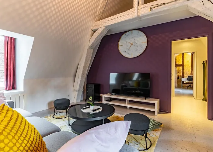 Cosy 6 Personnes - Centre Historique Apartment *