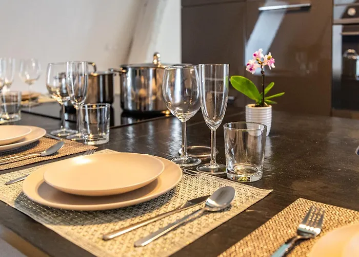 Cosy 6 Personnes - Parking Gratuit - Centre Historique アパート