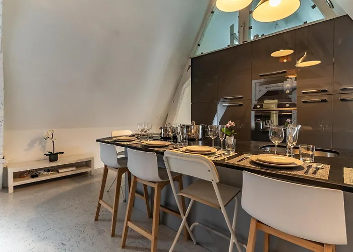 Cosy 6 Personnes - Centre Historique Apartment *