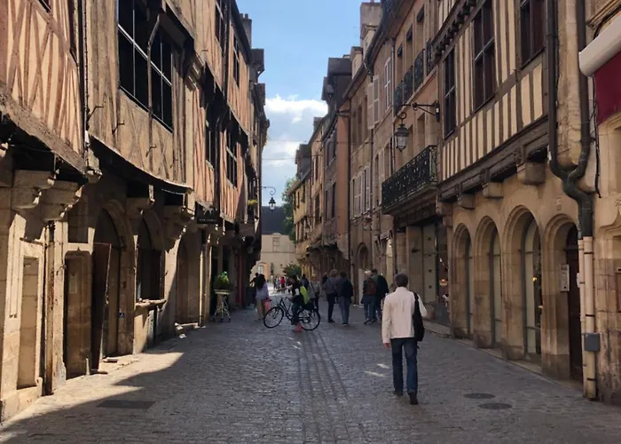 Cosy 6 Personnes - Parking Gratuit - Centre Historique